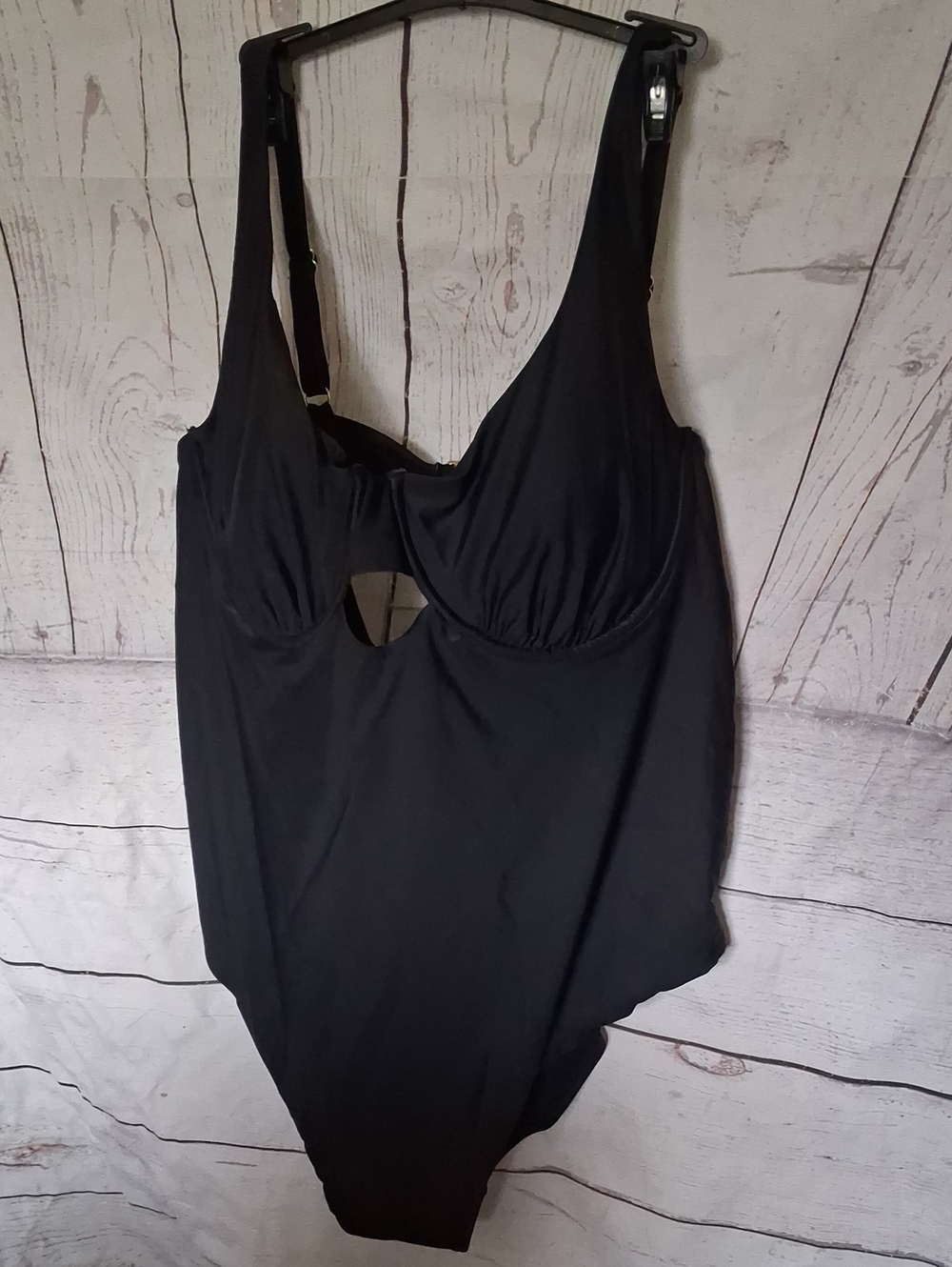 Time And Tru Women's Cutout One-Piece Swim Suit Black Size 3X